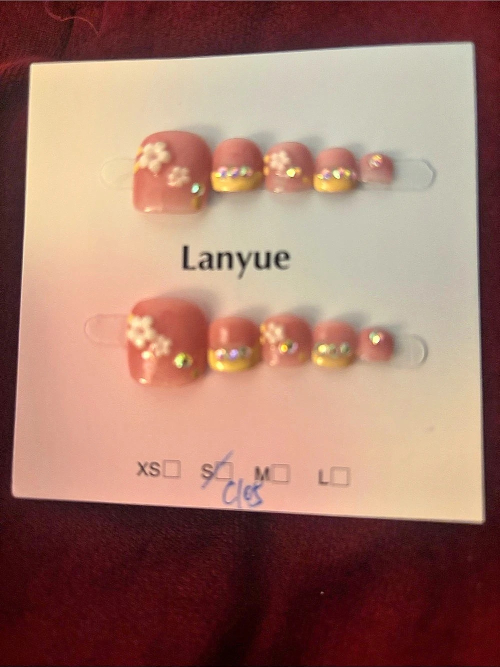 Lanyue Pink Floral Press-On Toenails Set Pink & Gold